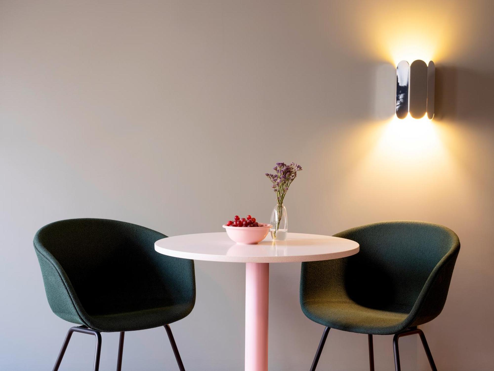 Aparthotel Numa Anjos 4*